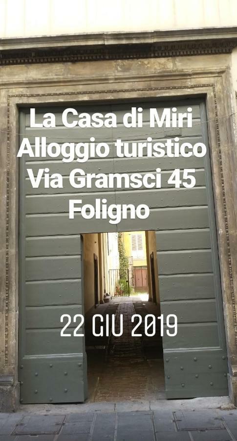 Apartamento La Casa Di Miri Foligno Exterior foto